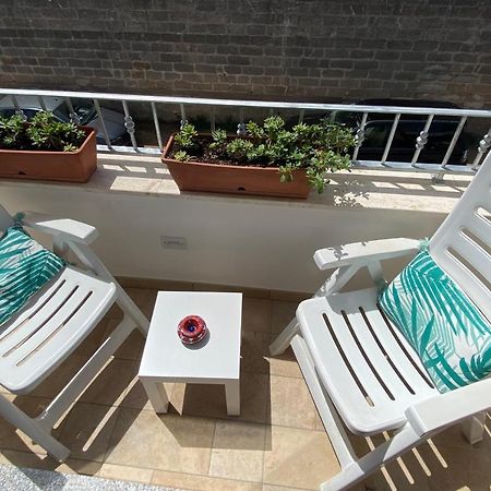 Tiffany Room- Vicinissima A Porto Cesareo 莱韦拉诺 外观 照片