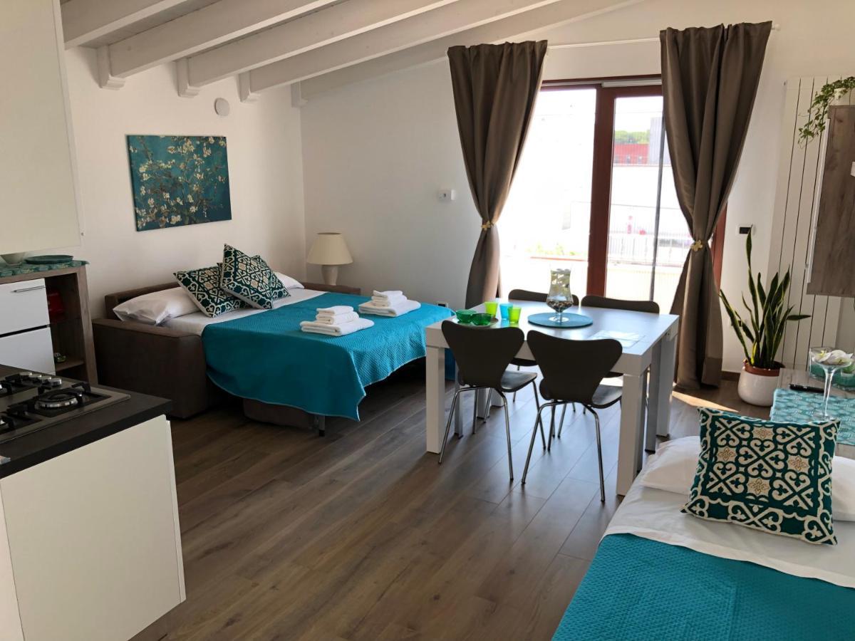 Tiffany Room- Vicinissima A Porto Cesareo 莱韦拉诺 外观 照片