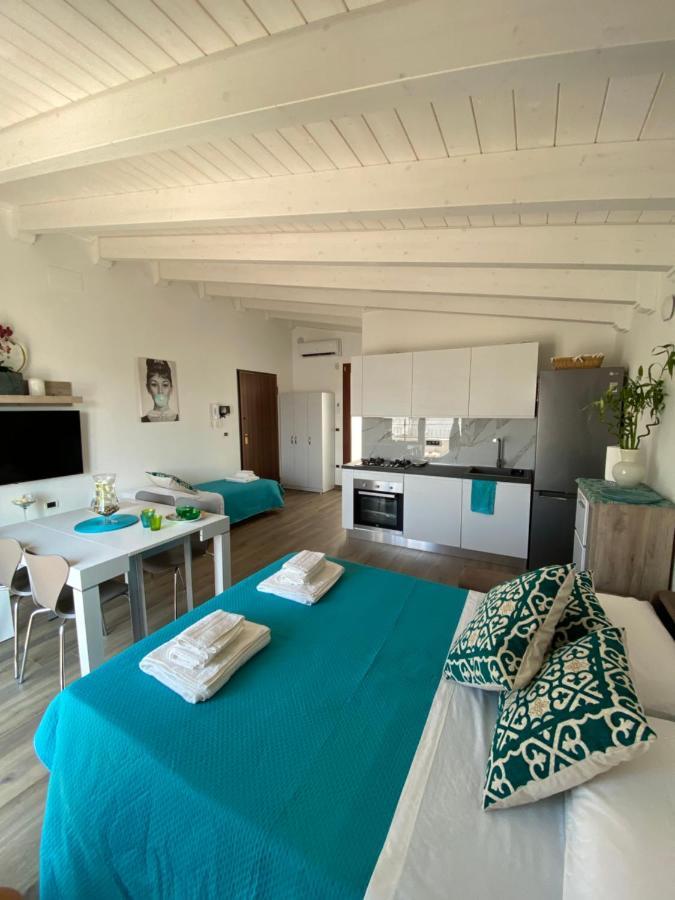 Tiffany Room- Vicinissima A Porto Cesareo 莱韦拉诺 外观 照片
